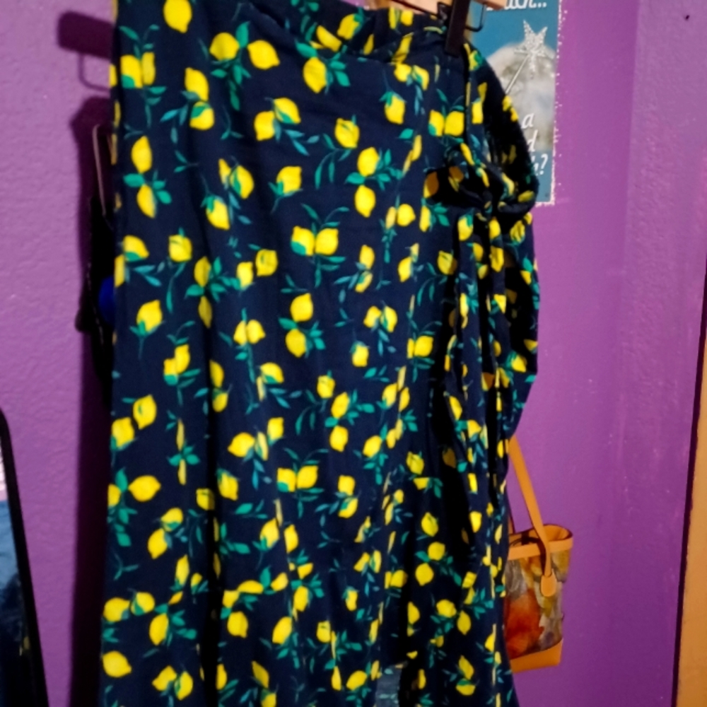 Cute dark blue lemon skirt
